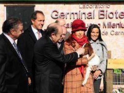 Cristina: "Estos son logros de todos los argentinos en un sector que no estaba explotado"