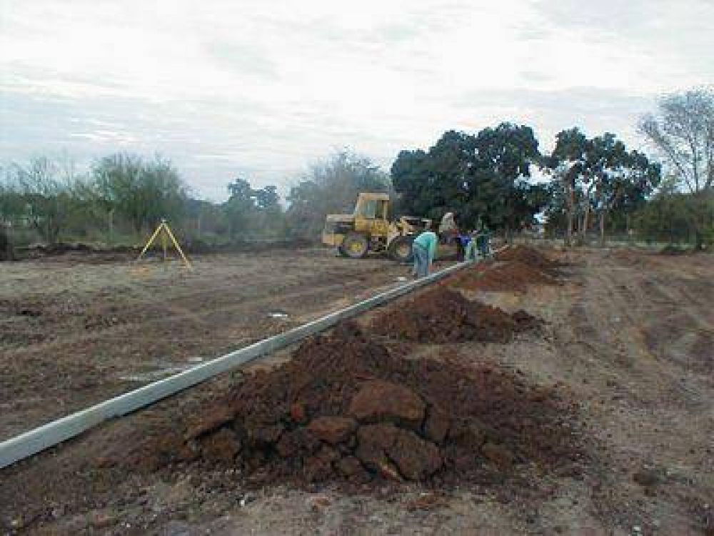 Van terminando el cord�n-cuneta