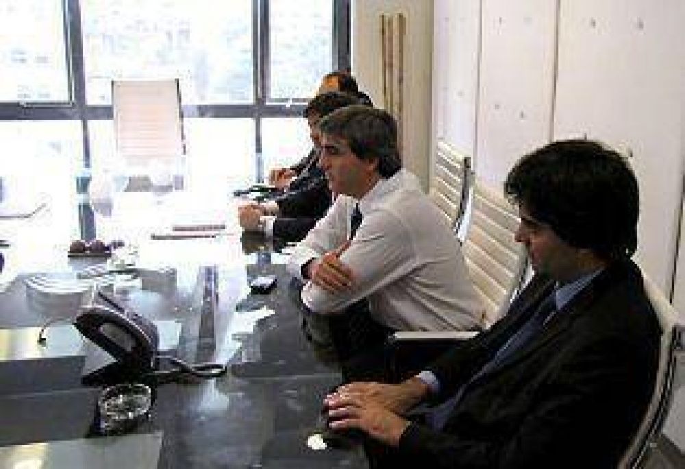 Dura�ona en Banco Provincia y Gas Ban. 