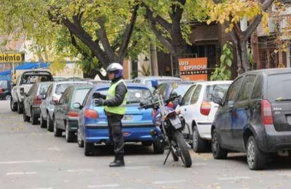 Se volvi� ca�tico circular en auto en varios departamentos del Gran Mendoza