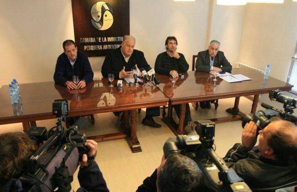 Se abrieron las exportaciones pero el conflicto contin�a