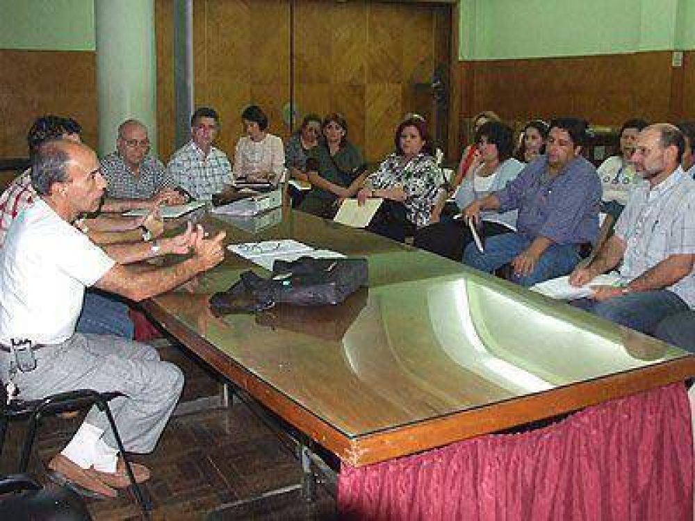 LOMAS | SOCIEDAD Cerraron los padrones y llamar�n a elecciones en los Foros de Seguridad