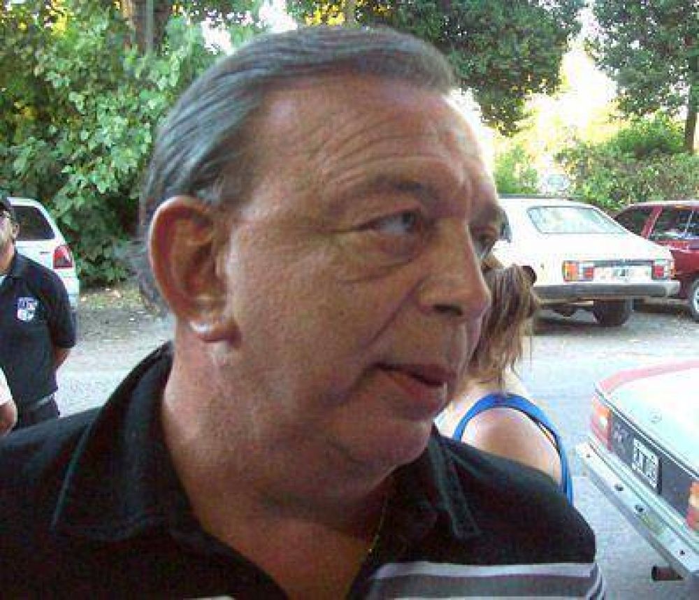 El servicio est� privatizado desde 1991 y hasta 2017  Z�ccaro admite que Sudamericana de Aguas no cumple; pero no prev� sanciones