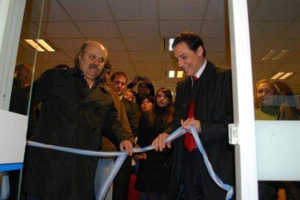 Qued� inaugurado un centro de servicios de Arba en Ezeiza