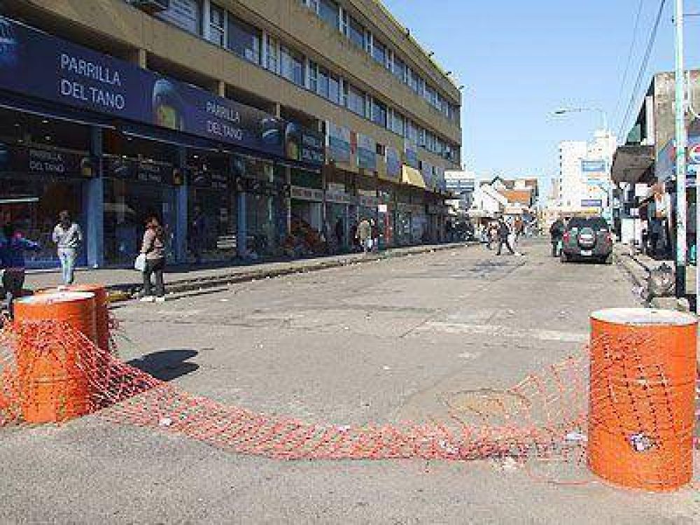 LOMAS | DESPU�S DE LA DEMORA Comenzaron los arreglos en las estaciones de trenes