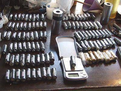 OPERATIVO ANTIDROGA Desbarataron una banda que vend�a estupefacientes en Lan�s