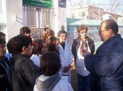 La Direcci�n de Tr�nsito realiz� educaci�n vial en la Escuela N� 5
