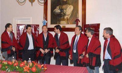  Irrumpe en el escenario pol�tico una tercera alternativa en el PJ, alejada del peronismo disidente  