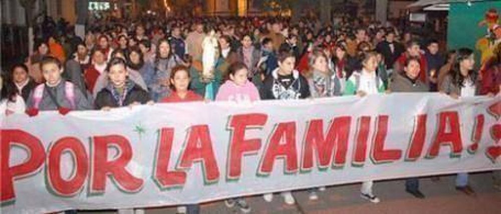  Las protestas contra Hugo Ch�vez ya llegaron a Sud�frica  