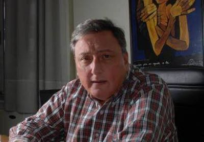 Mart�n Hourest: 'Macri desprecia la educaci�n p�blica'