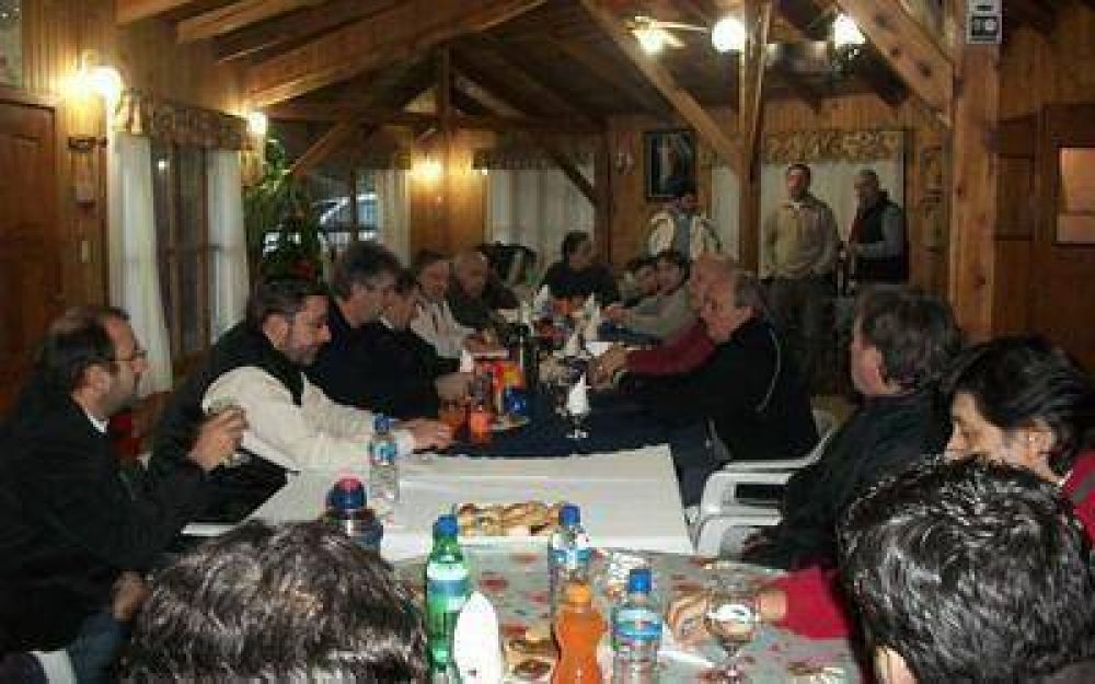  Eliceche pas� por Rada Tilly