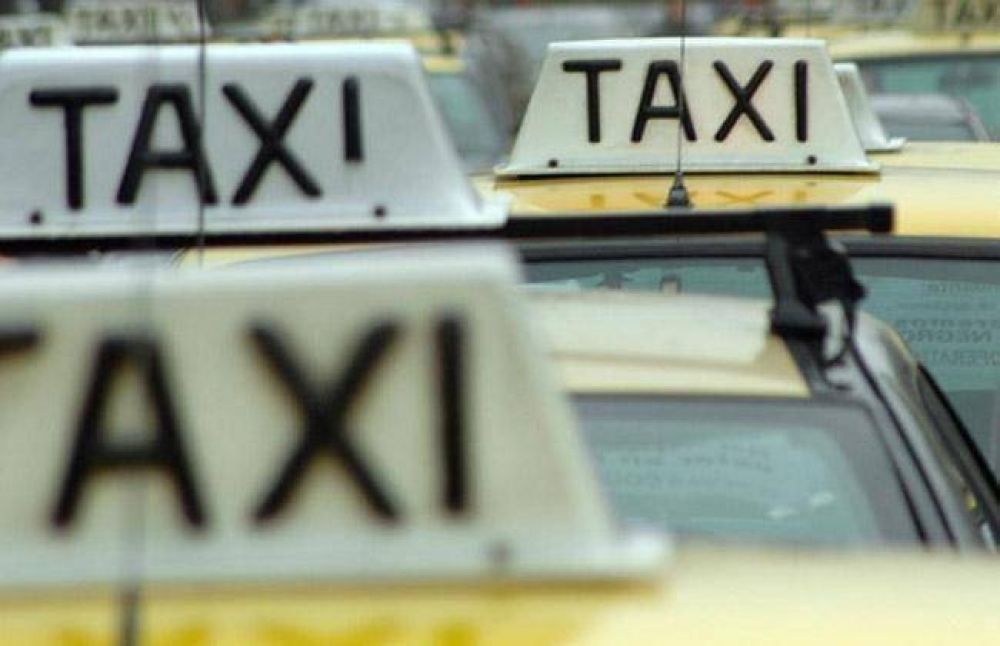 Taxis gratis: �Funcion� bien pero no con el furor que esper�bamos�
