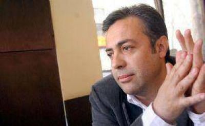 Intendentes proponen municipalizar al IP