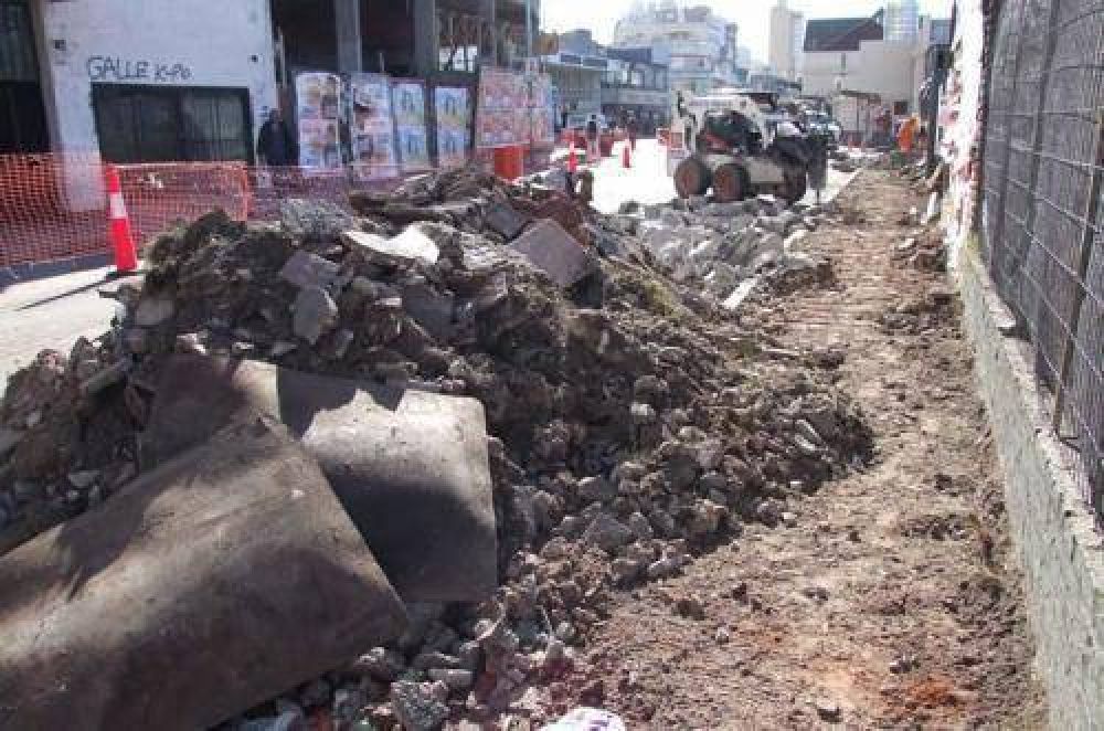 Ya arrancaron las obras en la estaci�n de Lomas financiada por el Banco Mundial