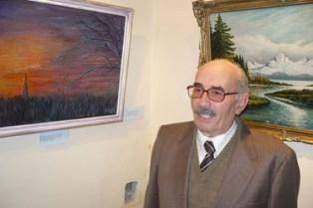 Miguel Tirella expone en el Concejo 