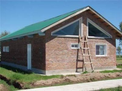 Ultima etapa de la obra de construcci�n de la Central de Cr�a de Pejerrey en la Laguna