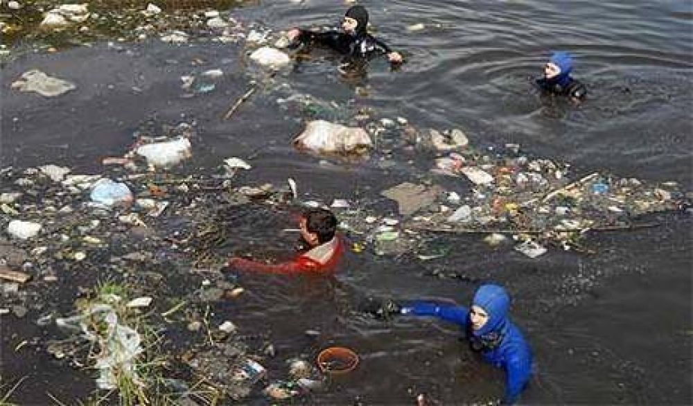 Juez federal de Quilmes ordena intensificar acciones para sanear el Riachuelo