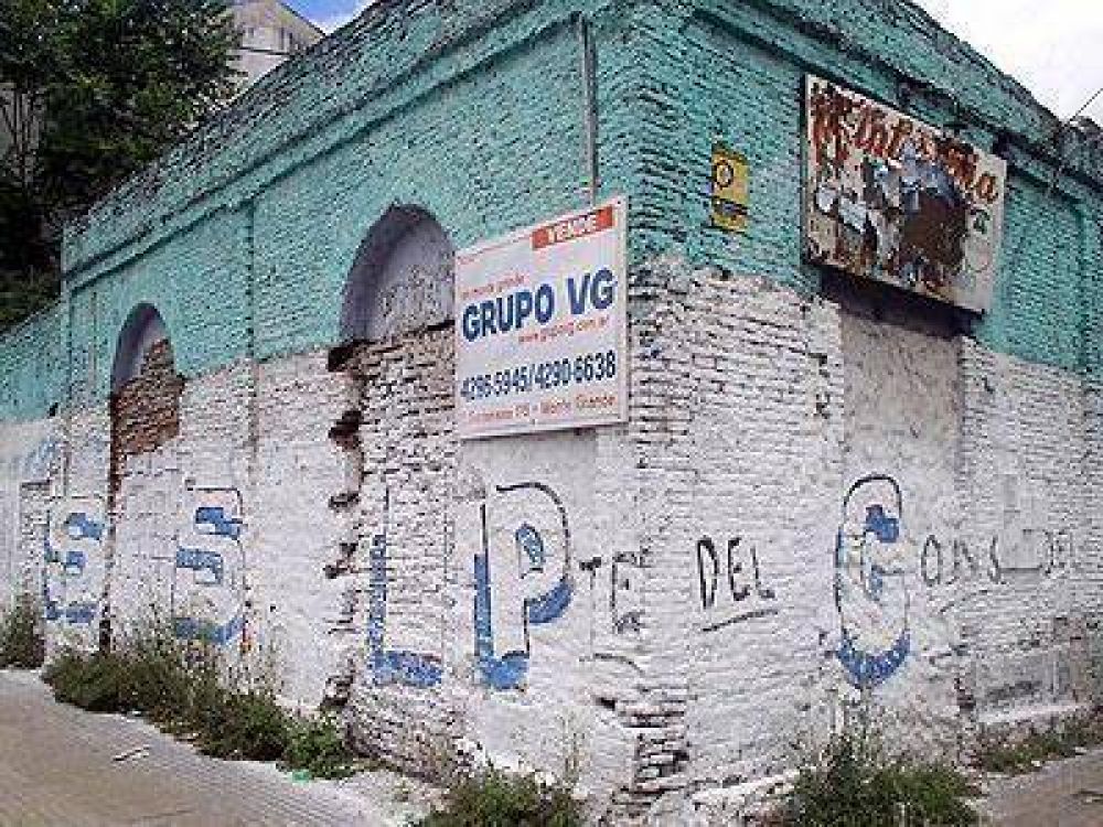 LOMAS | CIUDAD Adi�s a la �ltima esquina sin ochava