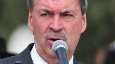 Provincia vuelve a pagar sumas en negro