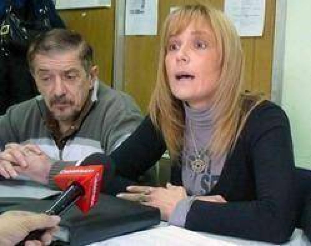 Desde el Frente por Campana: �Nunca pensamos que algunos concejales pudieran rechazar que se entreguen becas�, aseguraron