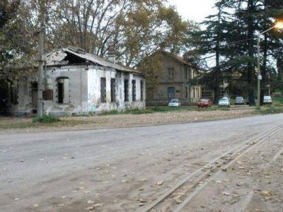La situaci�n de nuestra �nica escuela t�cnica Por Juventud Primero Campana