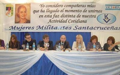 Masiva participaci�n de mujeres del FVS en el Encuentro de Caleta Olivia