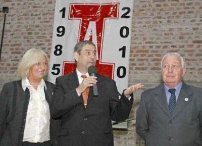 El Instituto de Formaci�n Docente N� 101 celebr� su 25� aniversario