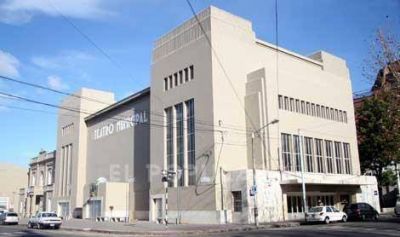 El Teatro Municipal festeja 70 a�os con variedad de espect�culos