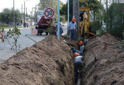 Otorgaron al Municipio las obras de red de agua corriente