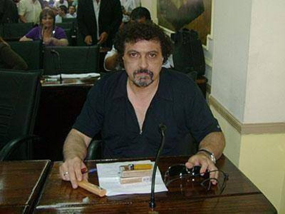 LAN�S | MUNICIPALES P�ccolo: �El responsable es el gobierno Nacional�