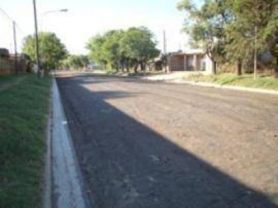 Rivadavia Obras de cord�n Cuneta y Pavimento en 60 cuotas