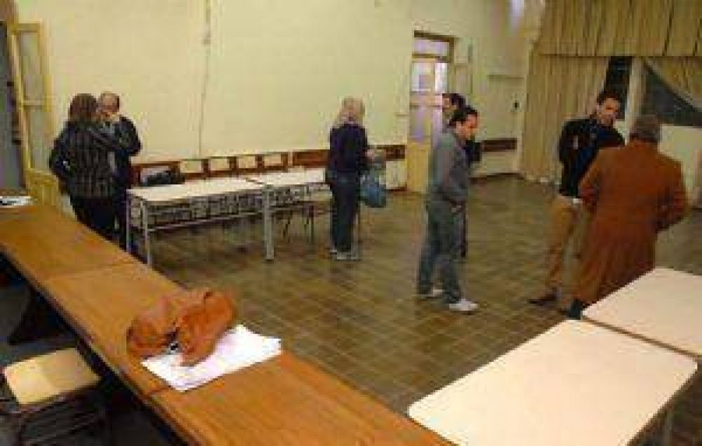 Limitar�n el ingreso al primer juicio contra represores en Mendoza