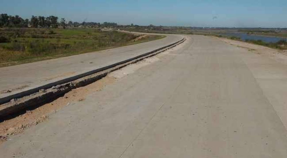 Sigue paralizada la obra de la Circunvalaci�n Oeste