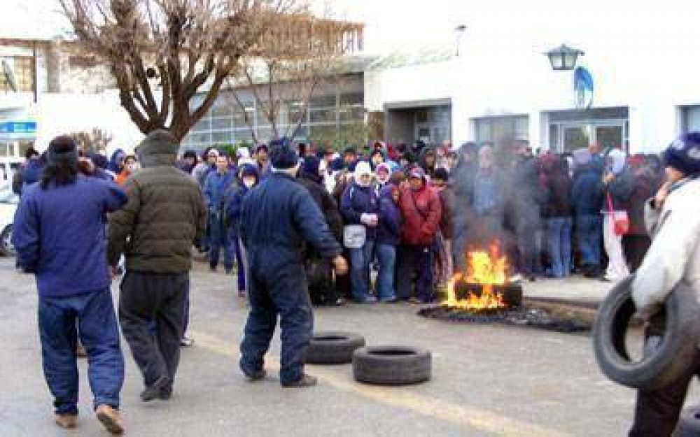 Volvieron a enturbiarse las aguas en conflicto pesquero