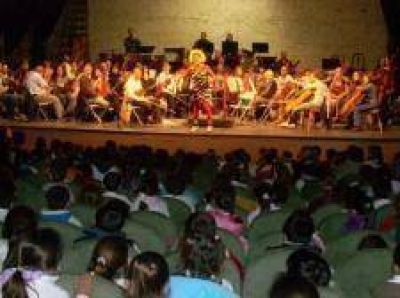 La Orquesta Sinf�nica deslumbr� con un concierto did�ctico