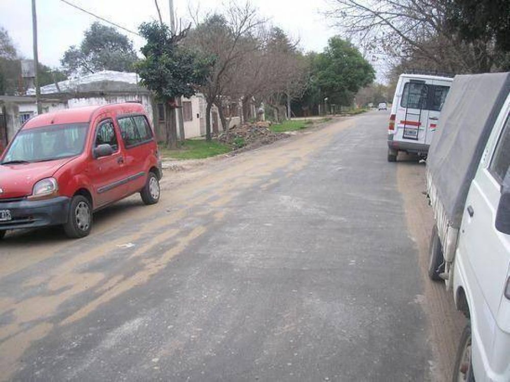 Axel Cantlon: �El agua y la mejora del acceso al barrio, los mayores interrogantes de los vecinos de San Jacinto�