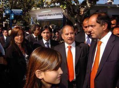 Ofinina de empleo local: Avanza programa de pol�ticas de g�nero