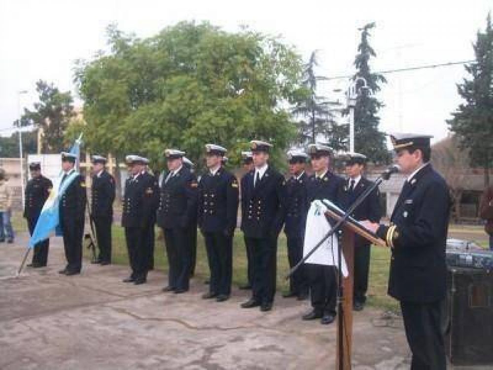 Festejos por el bicentenario de la Prefectura Naval