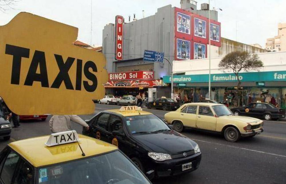 Taxistas pidieron un aumento de tarifa