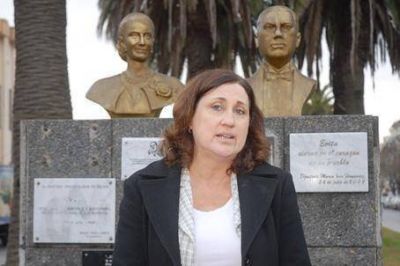 A 36 A�OS DE SU MUERTE El gobierno local homenaje� esta ma�ana a Juan Domingo Per�n