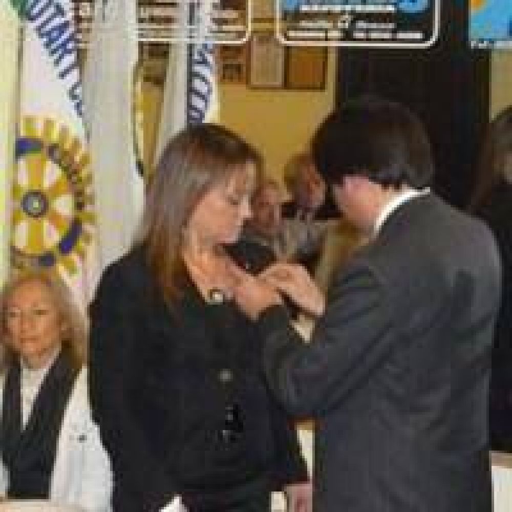 ZULMA BASILIO ES LA NUEVA PRESIDENTE DE ROTARY CLUB BRAGADO