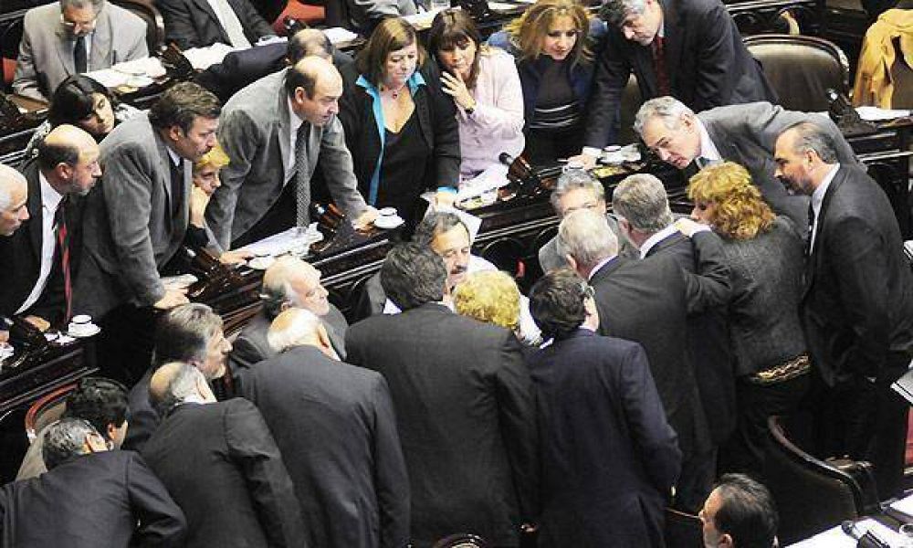 Diputados abri� un sumario para investigar c�mo y qui�n filtr� la declaraci�n de Sadous
