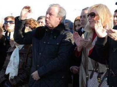 Peralta: �un par de vivos� llev� al Municipio a �un callej�n sin salida�