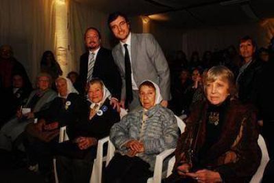 10 a�os de la Casa de la Memoria y la Vida: homenaje a quienes lo hicieron posible