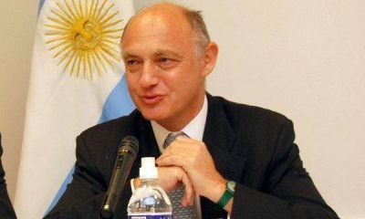  Para Timerman, el testimonio de Sadous es "chiquero pol�tico" que "entorpece" relaciones  