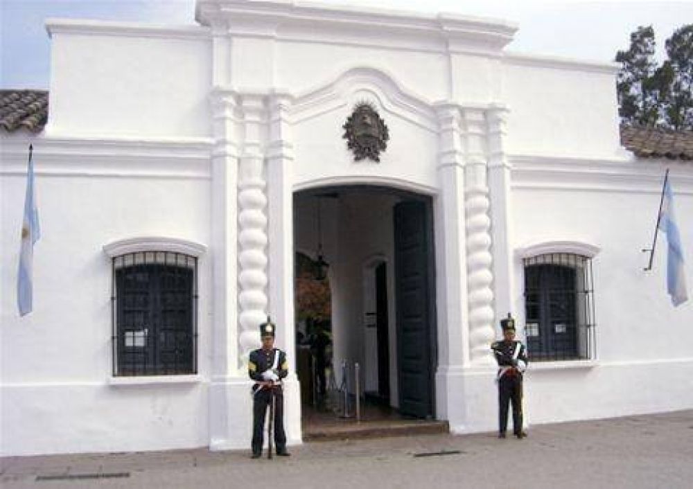 Organizan Direcci�n de Cultura, Escuela N� 7 y Parroquia San Pablo Actos Oficiales del D�a de la Independencia