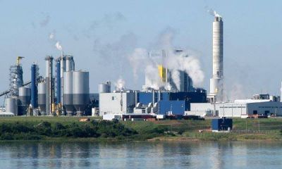  Asamble�stas de Gualeguaych� le pedir�n a Timerman participar en los controles de Botnia  