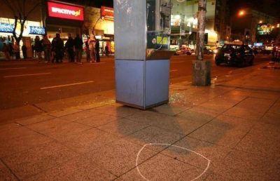 Delincuente se tirote� con la polic�a en el microcentro y logr� escapar en un taxi