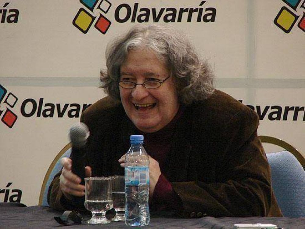 Jos� Pablo Feinmann estuvo en Olavarr�a y habl� del �imperialismo medi�tico�