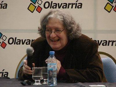 Jos� Pablo Feinmann estuvo en Olavarr�a y habl� del �imperialismo medi�tico�
